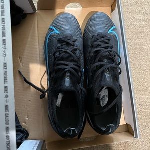 Nike Vapor Elite Cleats Never Worn!